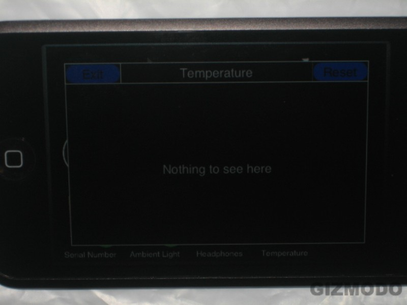 Illustration for article titled Full Gallery of iPod Touch in Factory Test Mode